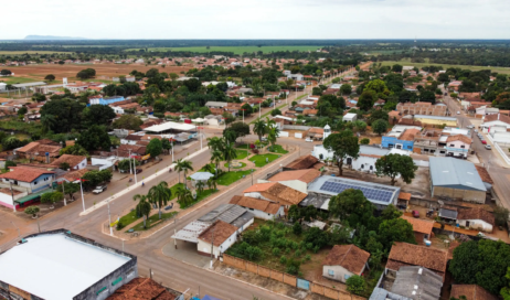Centro-da-Cidade-de-Cariri-do-Tocantins-Vista-Aerea-scaled